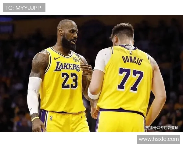 詹姆斯撕毁湖人羞辱合同！拒绝加盟雄鹿，将行使合同中的霸王条款