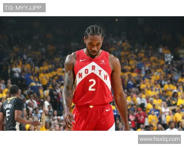 此消彼长！勇士第三节三分球10中1，太阳单节6记三分